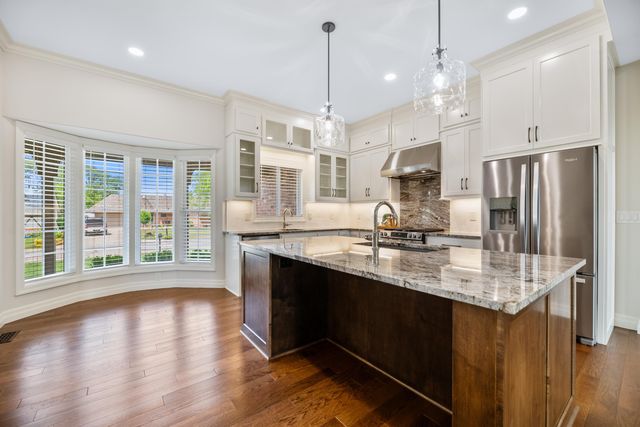 1721 E Beaumont St, Park City, KS 67219