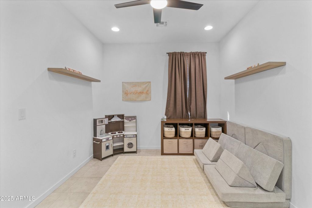 Image 23 of property listing at 17970 W Pierson Street, Goodyear, AZ 85395