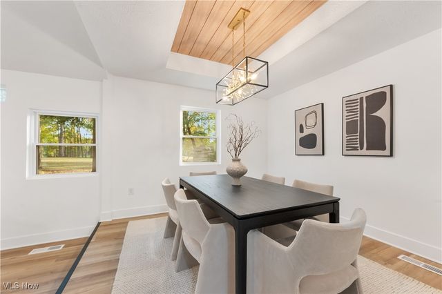 20121 Driftwood Court, Strongsville, OH 44149