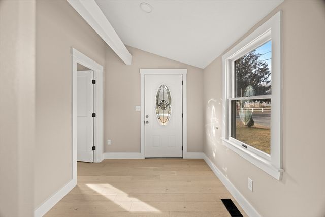 114 Orchard Rd, Mashpee, MA 02649