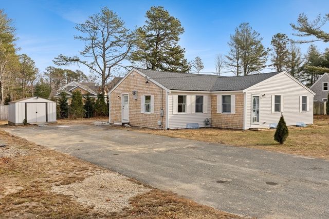 114 Orchard Rd, Mashpee, MA 02649