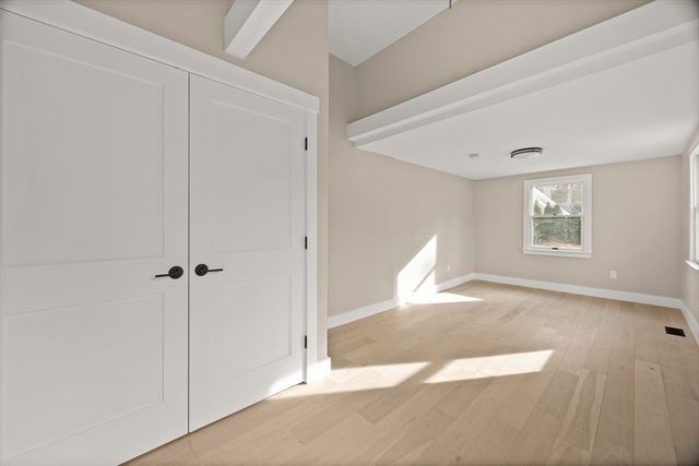 114 Orchard Rd, Mashpee, MA 02649