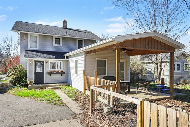 606 Birch Street, Marshall, MI 49068