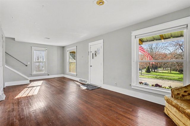 606 Birch Street, Marshall, MI 49068