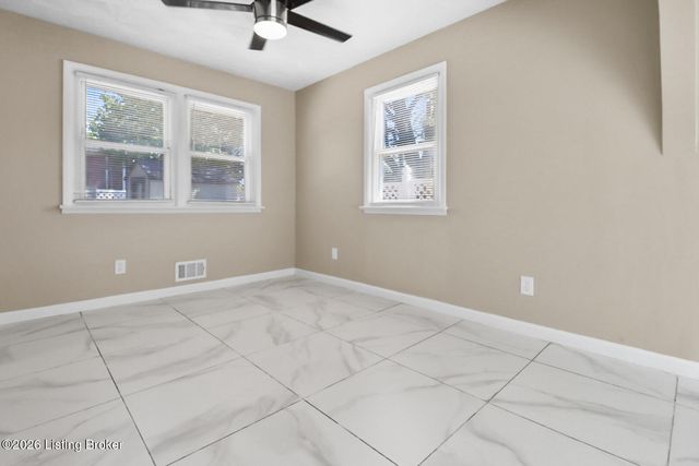 3409 Peleske Dr, Louisville, KY 40216