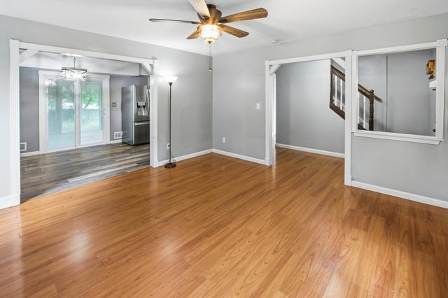 528 DENISE CT, Williamstown, NJ 08094