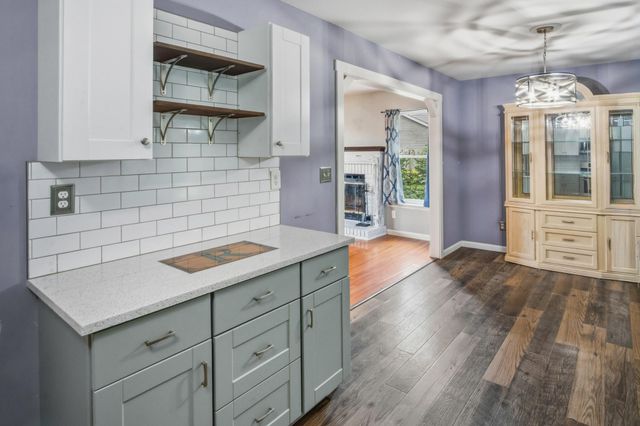 528 DENISE CT, Williamstown, NJ 08094