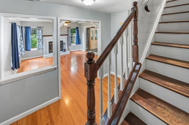 528 DENISE CT, Williamstown, NJ 08094