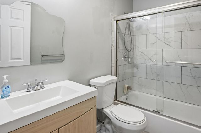 528 DENISE CT, Williamstown, NJ 08094