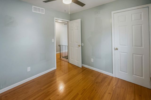 528 DENISE CT, Williamstown, NJ 08094