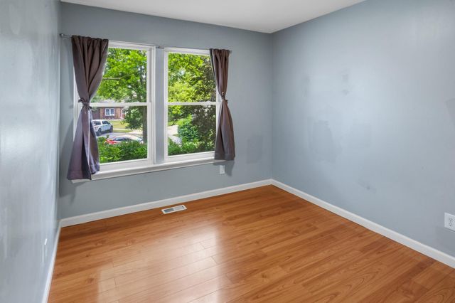 528 DENISE CT, Williamstown, NJ 08094