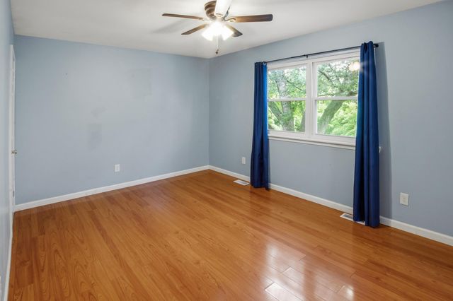 528 DENISE CT, Williamstown, NJ 08094