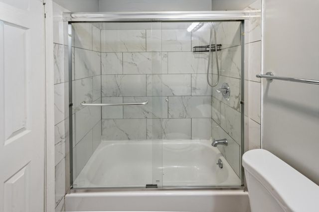 528 DENISE CT, Williamstown, NJ 08094