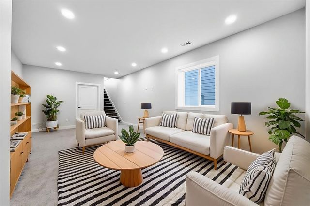 1131 NW Sproul Drive, Waukee, IA 50263