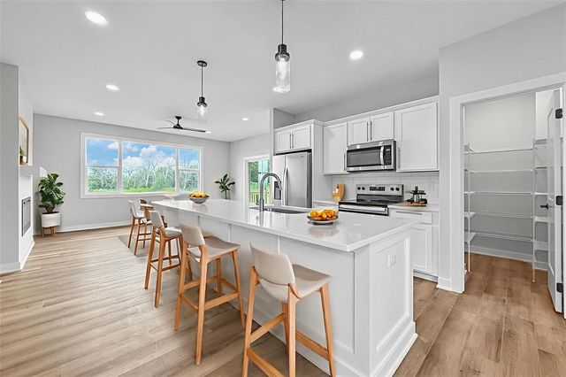 1131 NW Sproul Drive, Waukee, IA 50263