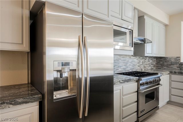 11534 Glowing Sunset Lane, Las Vegas, NV 89135