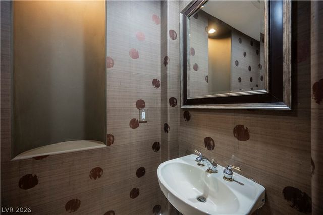 11534 Glowing Sunset Lane, Las Vegas, NV 89135