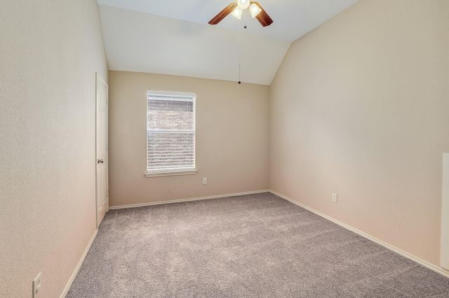 500 Red Hawk DR, Leander, TX 78641