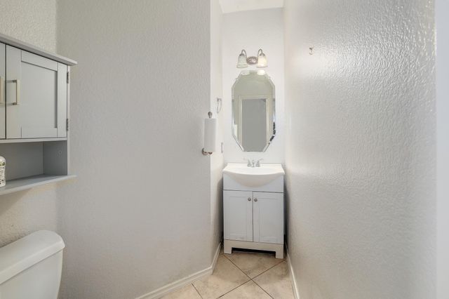 500 Red Hawk DR, Leander, TX 78641