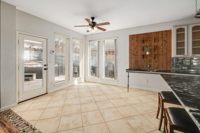 500 Red Hawk DR, Leander, TX 78641