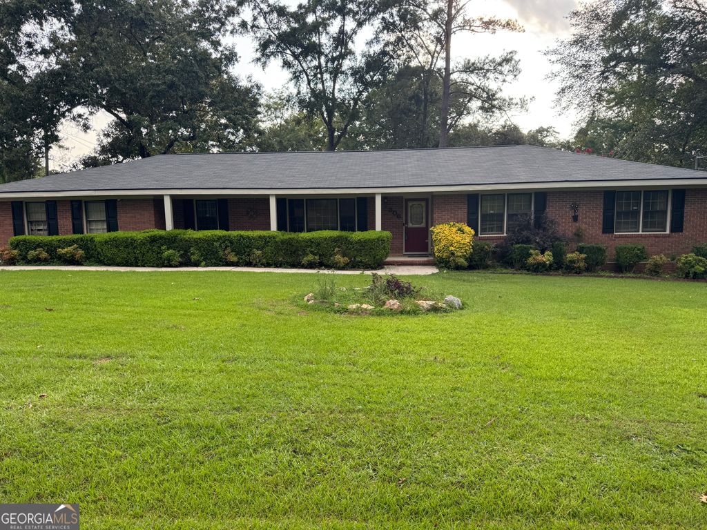 306 Hillcrest Avenue, Warner Robins, GA 31088