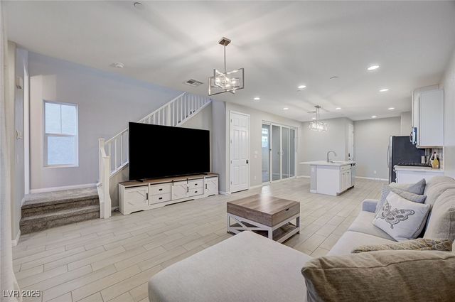 510 Celebratory Place, Henderson, NV 89011