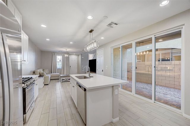 510 Celebratory Place, Henderson, NV 89011