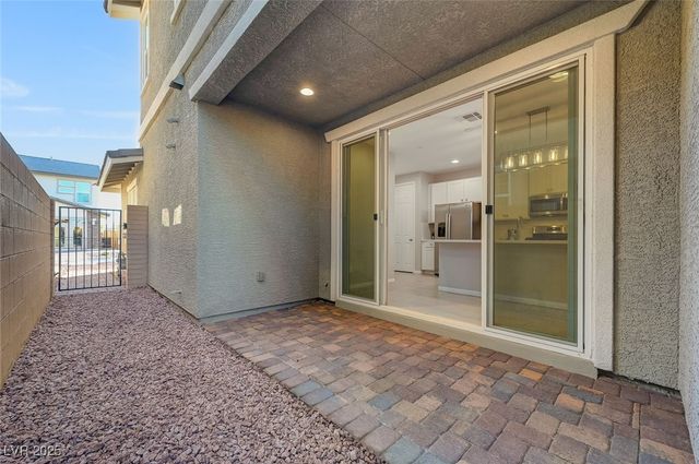 510 Celebratory Place, Henderson, NV 89011