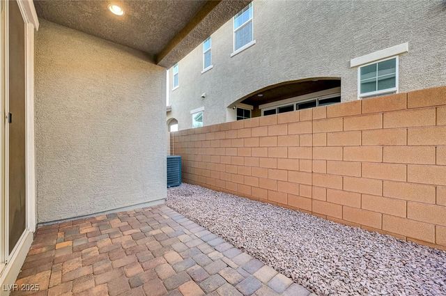 510 Celebratory Place, Henderson, NV 89011