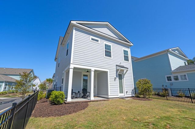 222 Delano Way, Myrtle Beach, SC 29588