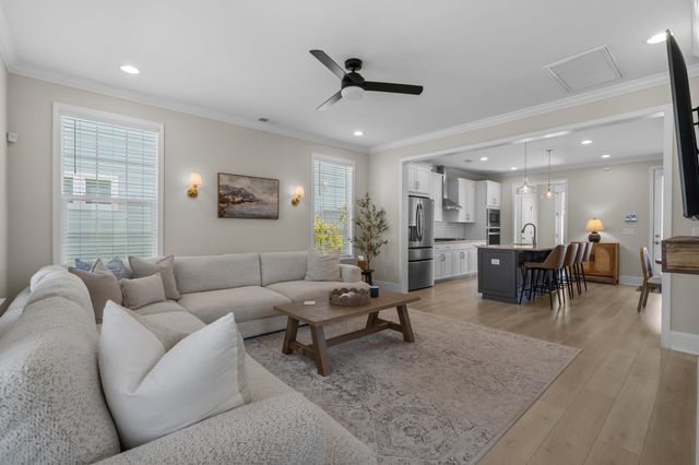 222 Delano Way, Myrtle Beach, SC 29588