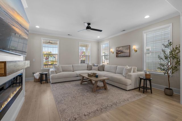 222 Delano Way, Myrtle Beach, SC 29588