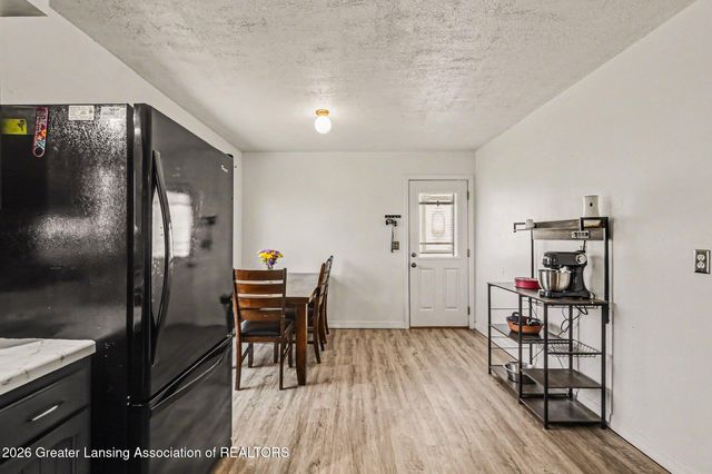 3630 Brighton Drive, Lansing, MI 48911