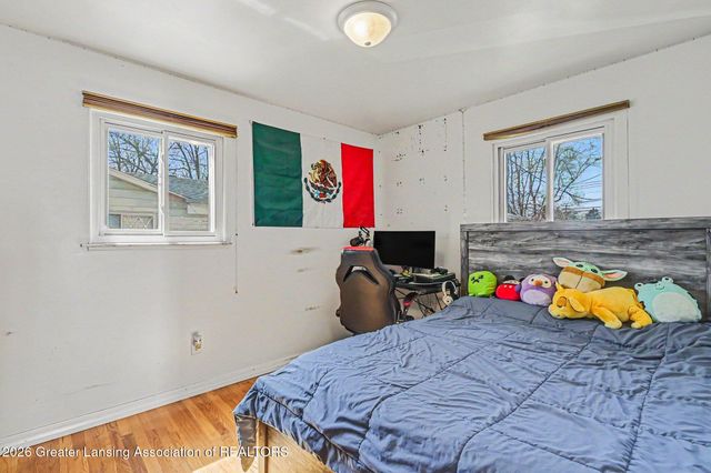3630 Brighton Drive, Lansing, MI 48911