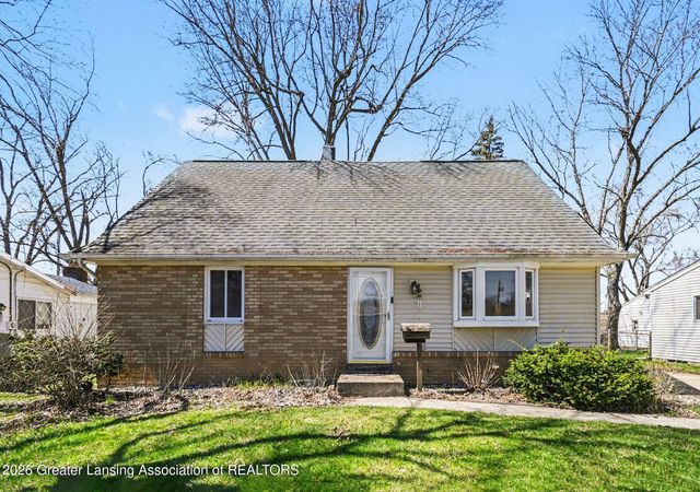 3630 Brighton Drive, Lansing, MI 48911