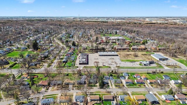 3630 Brighton Drive, Lansing, MI 48911