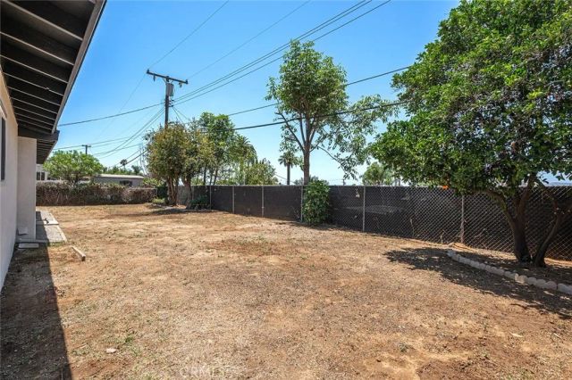 11822 Kingston, Grand Terrace, CA 92313