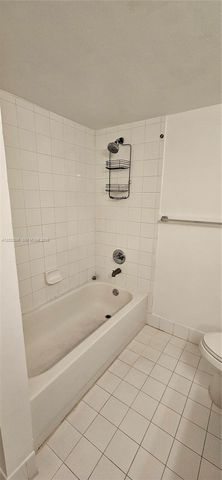 3830 Lyons Rd 301-3, Coconut Creek, FL 33073