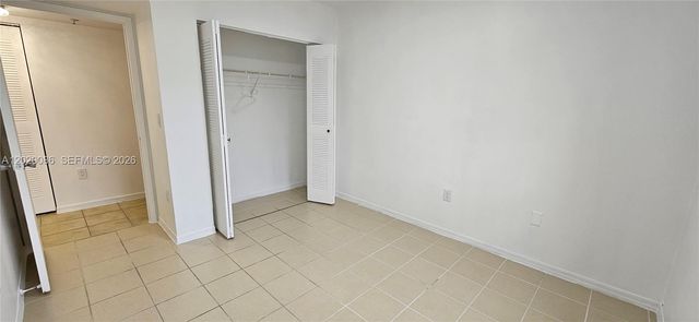 3830 Lyons Rd 301-3, Coconut Creek, FL 33073