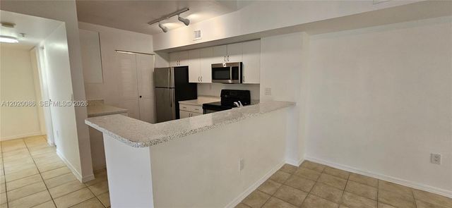 3830 Lyons Rd 301-3, Coconut Creek, FL 33073