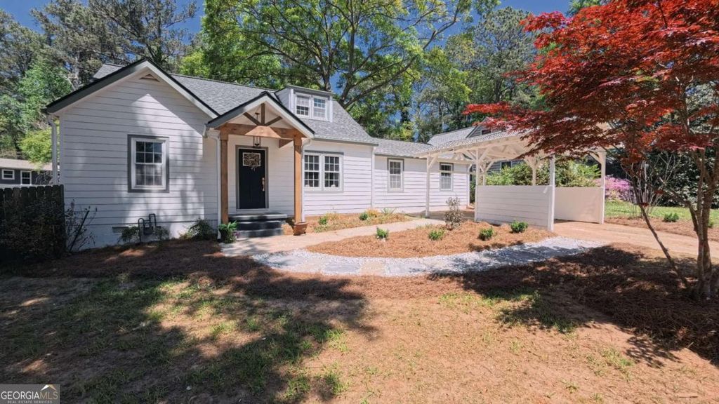 2402 Lancelot Drive, Decatur, GA 30033