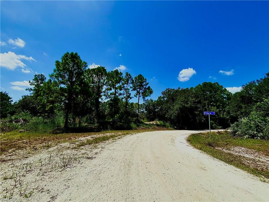 2600 Fitch AVE, ALVA, FL 33920 — photo 2