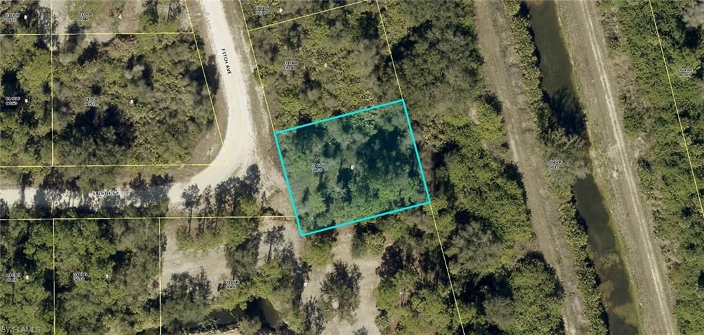 2600 Fitch AVE, ALVA, FL 33920 — photo 4