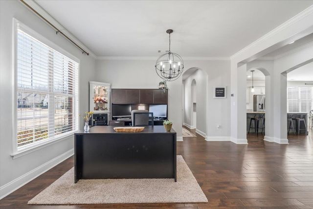 405 SAUNDERS CREEK CIR, Rossville, TN 38066