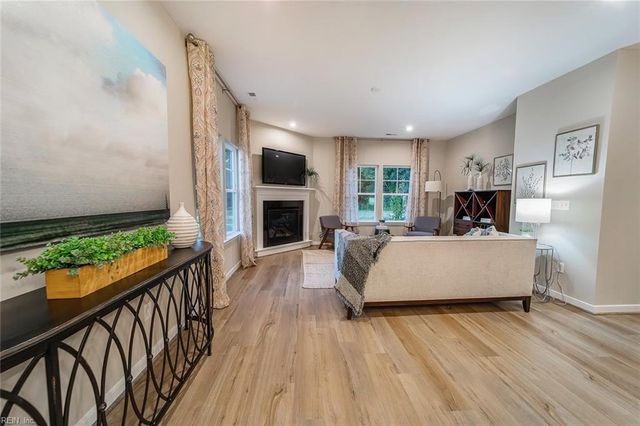 230 Mill Stream DR, Suffolk, VA 23434