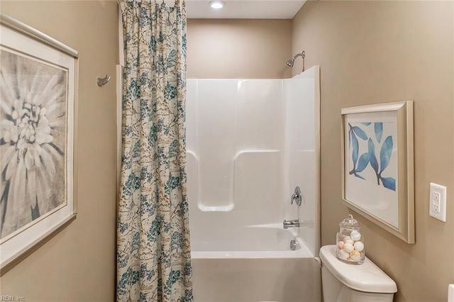 230 Mill Stream DR, Suffolk, VA 23434