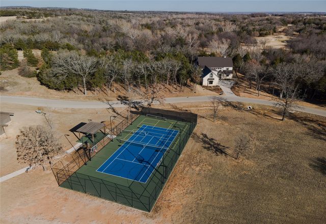 124 Lake Road, Gordonville, TX 76245