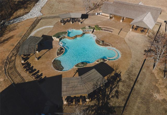 124 Lake Road, Gordonville, TX 76245