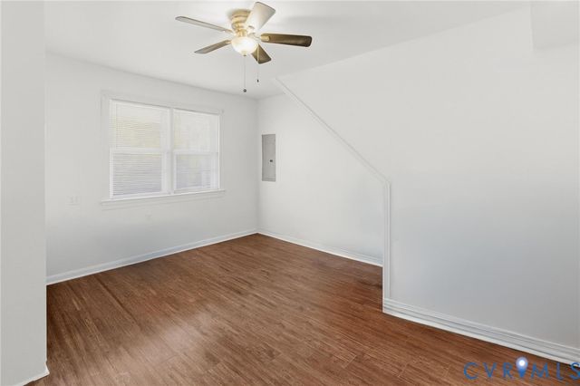 14 N Old Church St, Petersburg, VA 23803