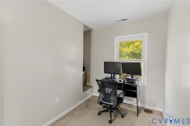 14 N Old Church St, Petersburg, VA 23803
